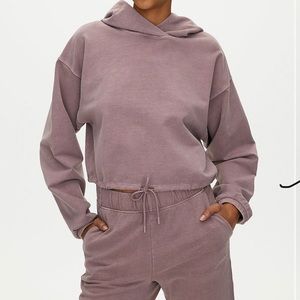 Aritzia - Weekender Sweatsuit